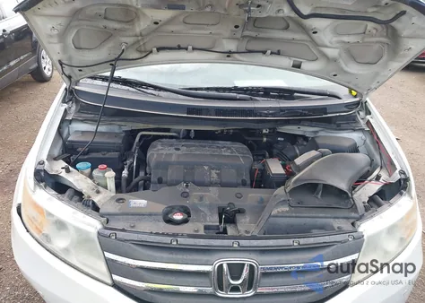 2012 Honda Odyssey Touring/Touring Elite z USA, uszkodzony, nr VIN 5FNRL5H95CB106237